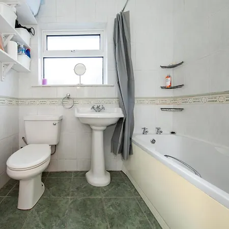 Cozy 3 Bedroom Perfect For Longer Dublino