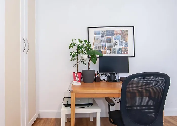 Hébergement de vacances Cozy 3 Bedroom Perfect For Longer