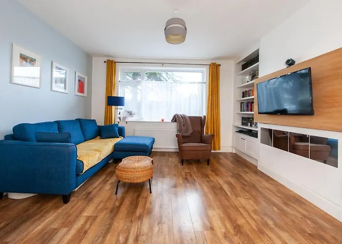 Cozy 3 Bedroom Perfect For Longer Dublin